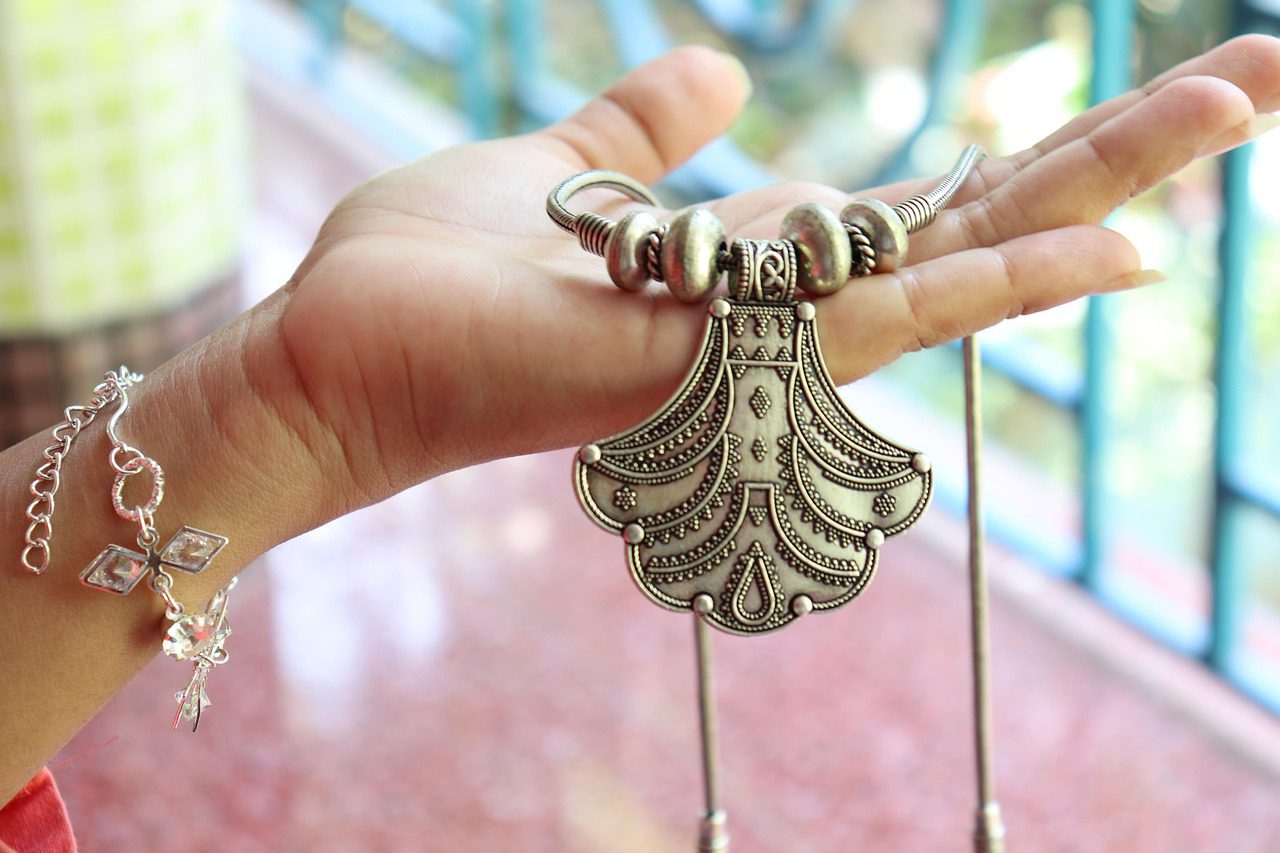 Best artificial jewellery shop in Trivandrum